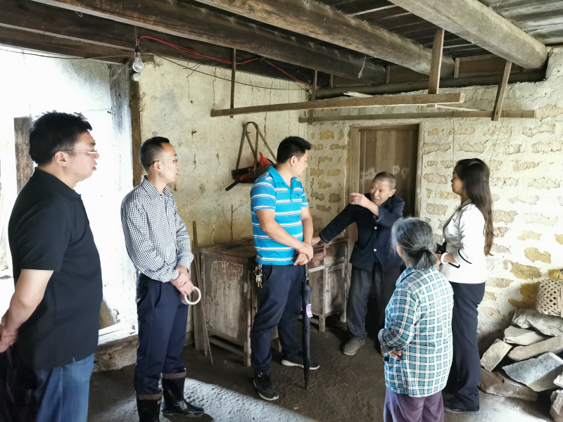 桂东文旅广体局抗灾救灾到一线、上前线
