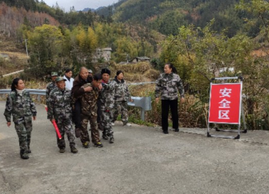 新坊乡：开展防汛避险应急演练