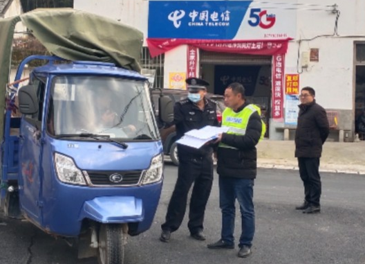 新坊乡：积极推进“戴帽工程”专项行动
