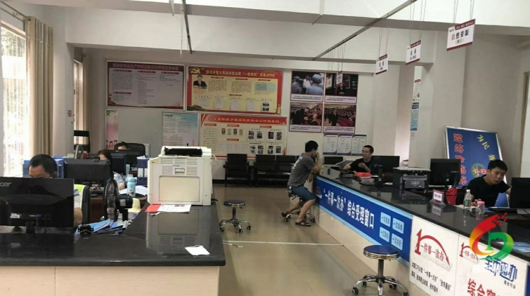 新坊乡：“清廉大厅”暖心又便民