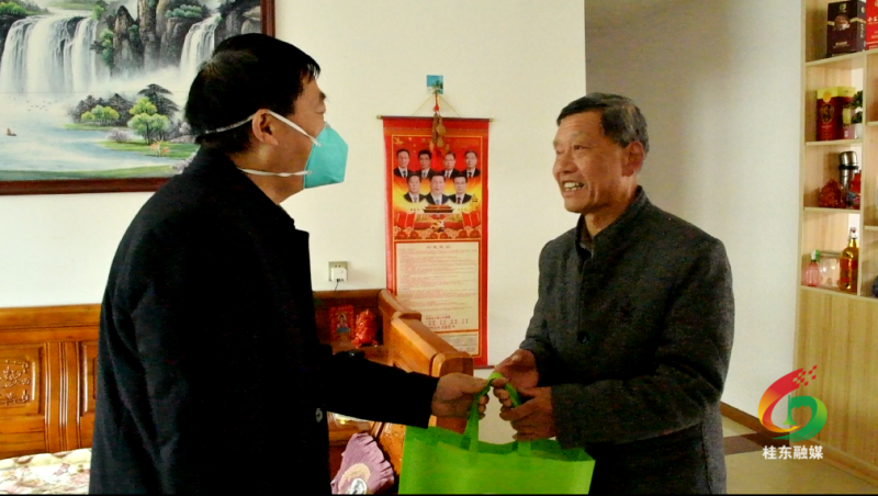 市卫生健康委到我县开展“健康乡村行”活动