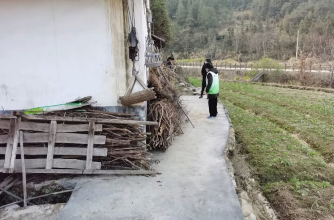 寨前镇：适老化改造暖人心
