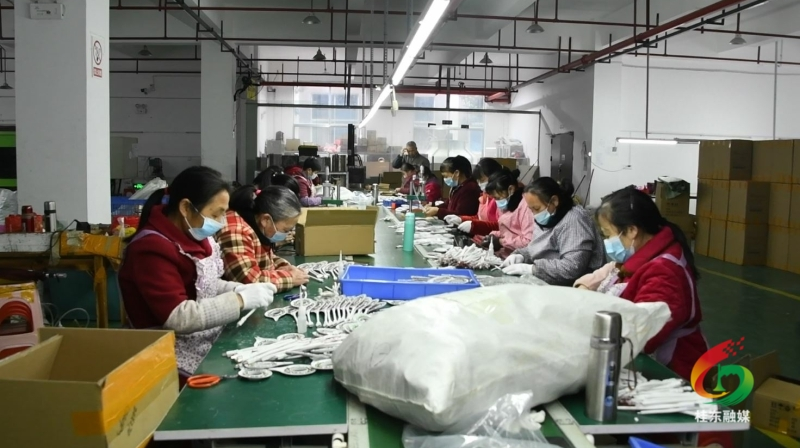 新春走基层|复工复产“加速跑” 策马扬鞭开新局