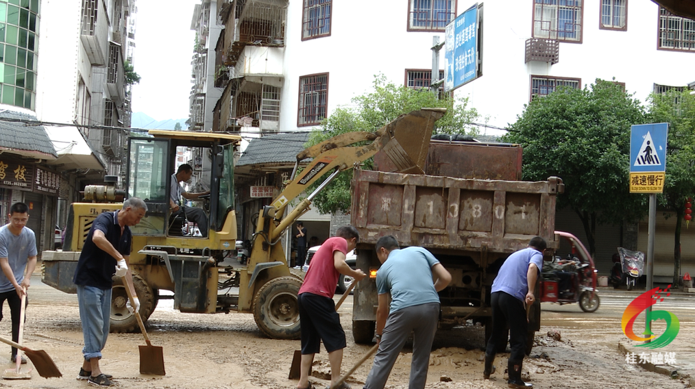 我县多部门联动 有效应对强降雨