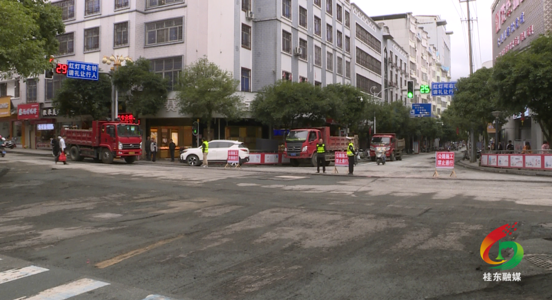 县公路建养中心：扎实开展公路养护 确保道路安全畅通