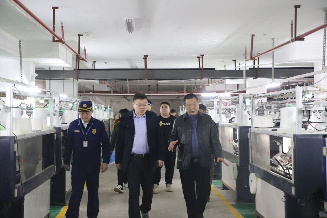 县领导带队督查消防安全工作