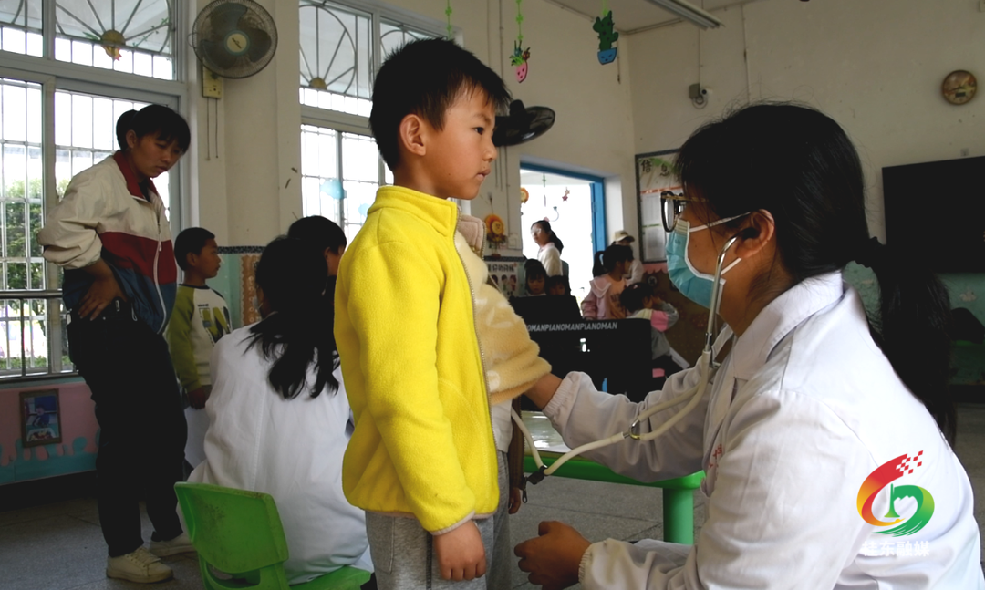 桂东县人民医院义诊活动走进桥头乡