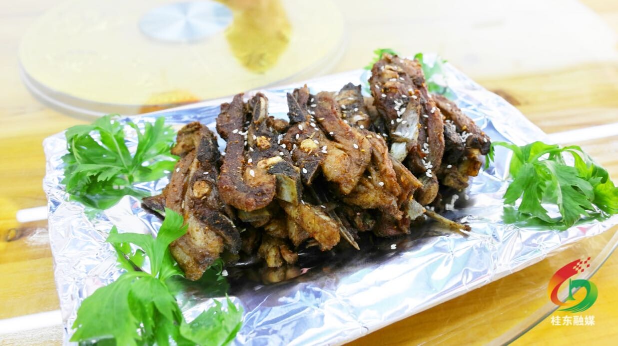 幸福的味道｜寻味“金”牌！探秘茶香羊排的风味“方程式”