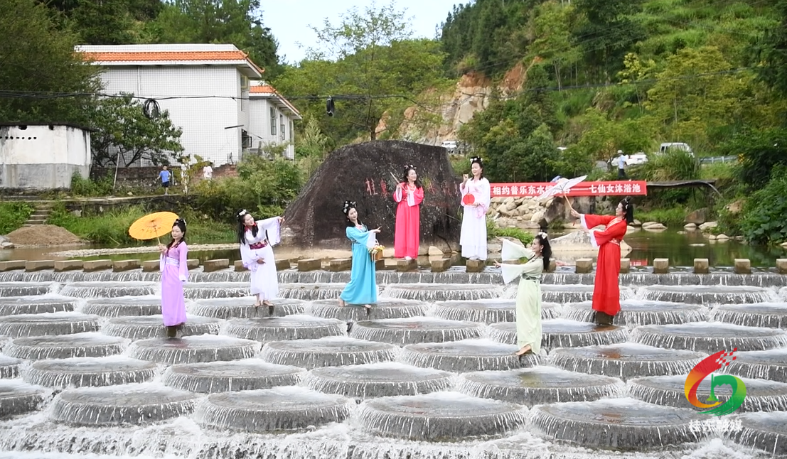 我们的节日|桂东举办2025七夕节联欢活动