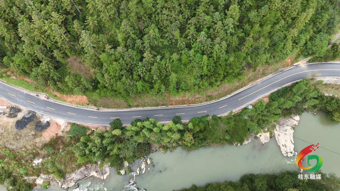 企地同心筑通途 振兴乡村惠民众