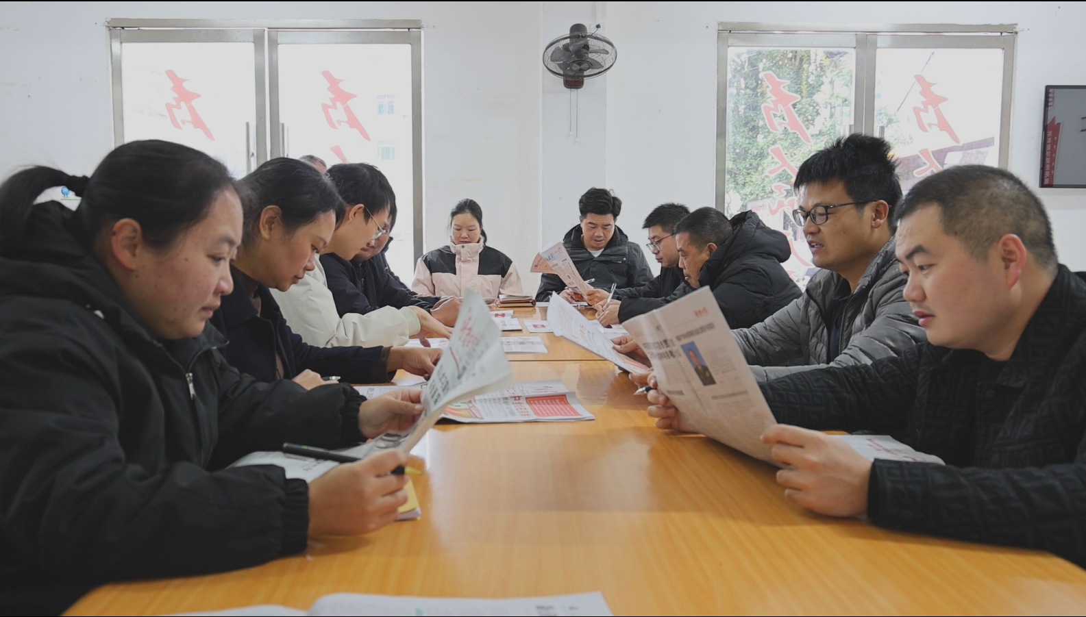 学习贯彻党的二十届四中全会精神|大塘镇中和社区：基层治理有新招 “宣讲+调解”见实效