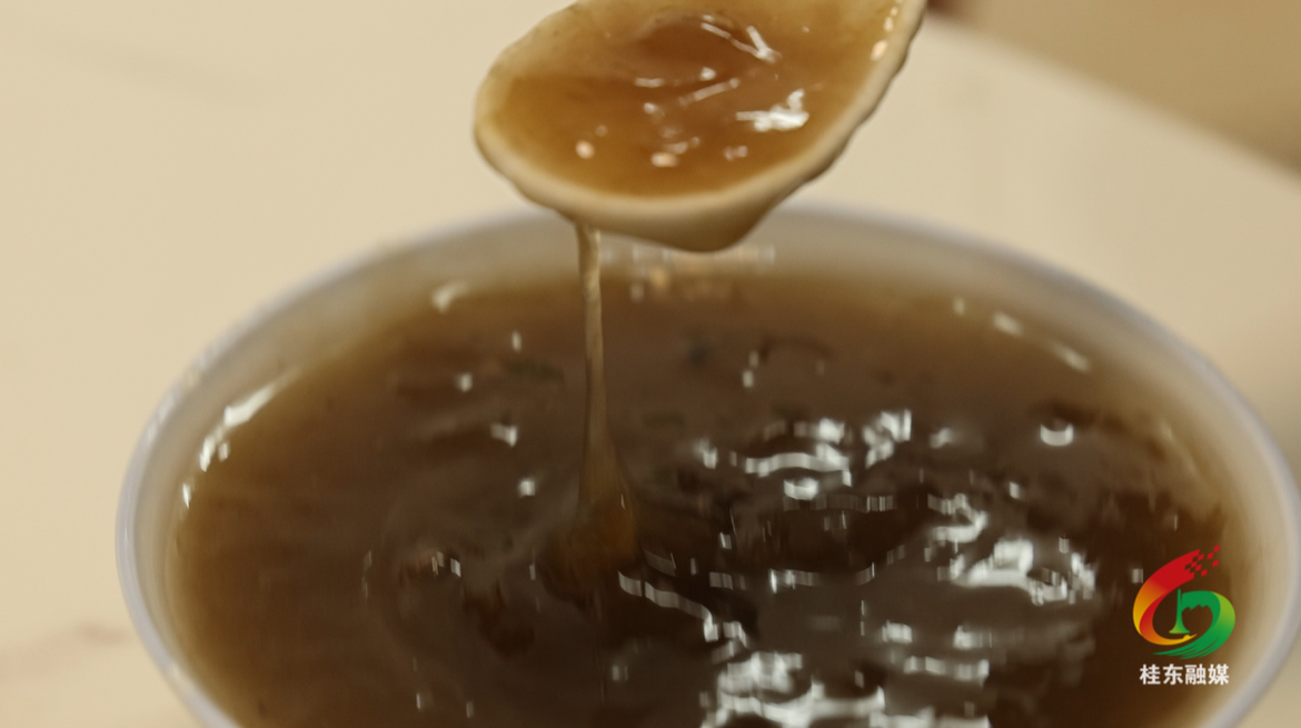 幸福的味道|沤江镇青竹村：古法凝蕨香 美味代代传