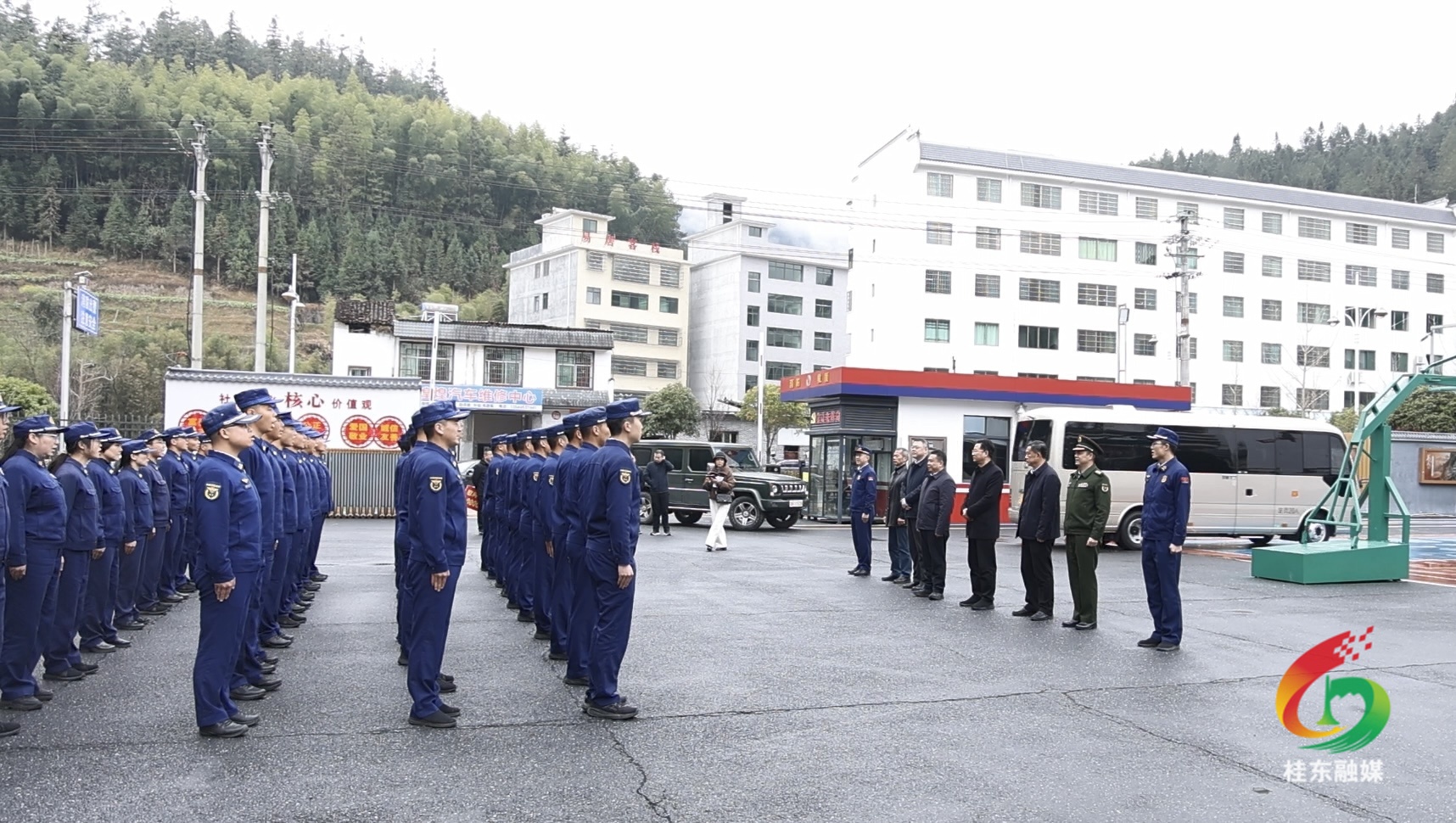 蔡富强带队开展春节前走访慰问活动