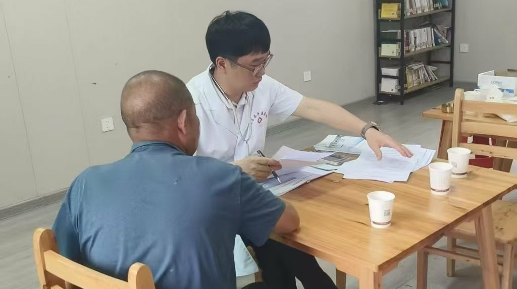 桂东县计生协：康养暖心服务 关爱特殊家庭