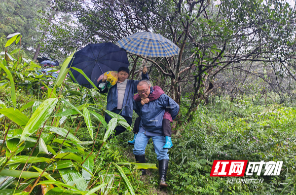 “沙德尔”肆虐桂东县及时避险零伤亡