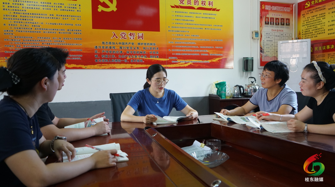 榜样的力量|扶慧玉：匠心育桃李  深耕绽芳华
