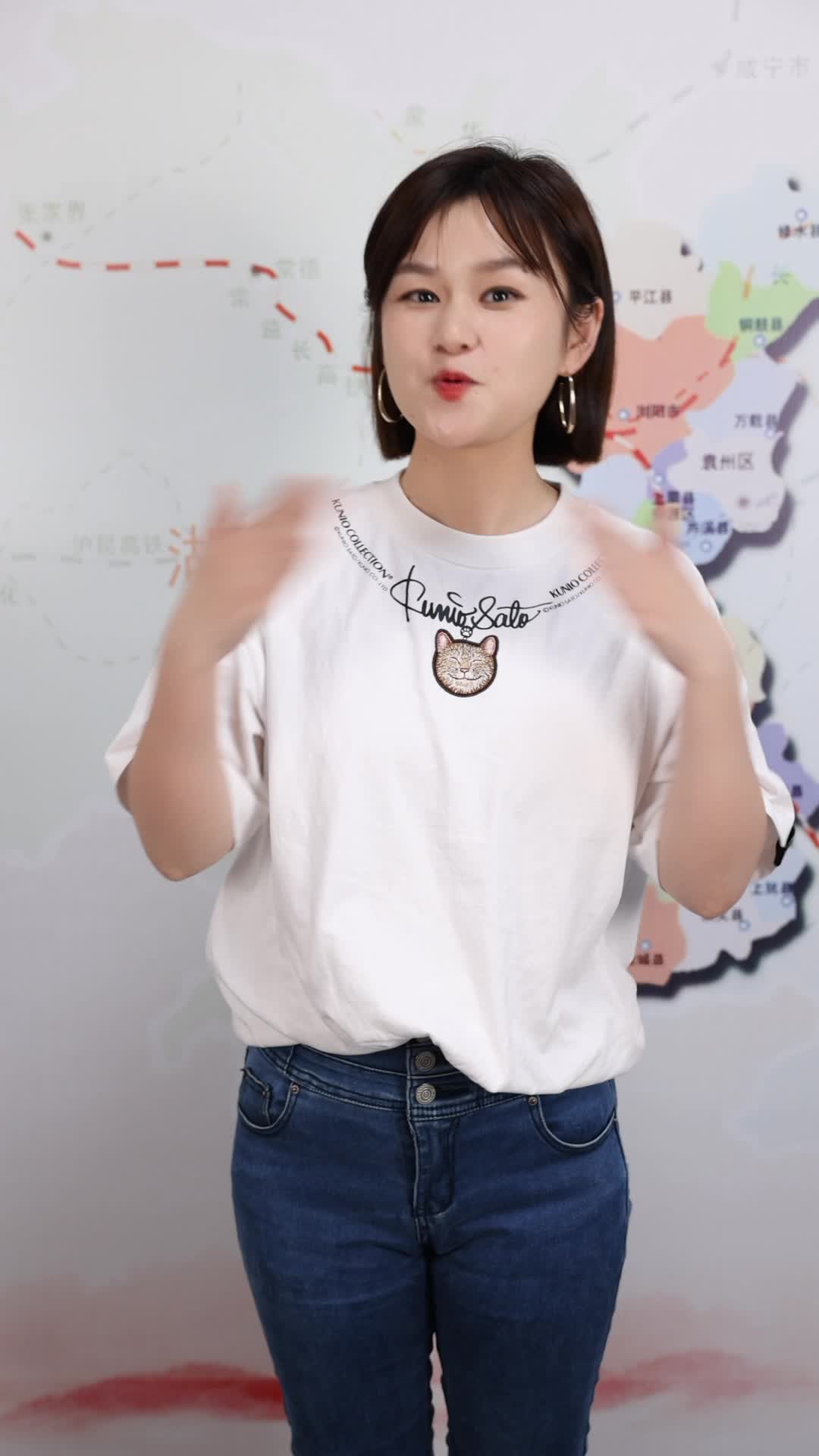 #全国各地来上分 平江有哪些美食特产？平江融媒主持人李岚告诉您！