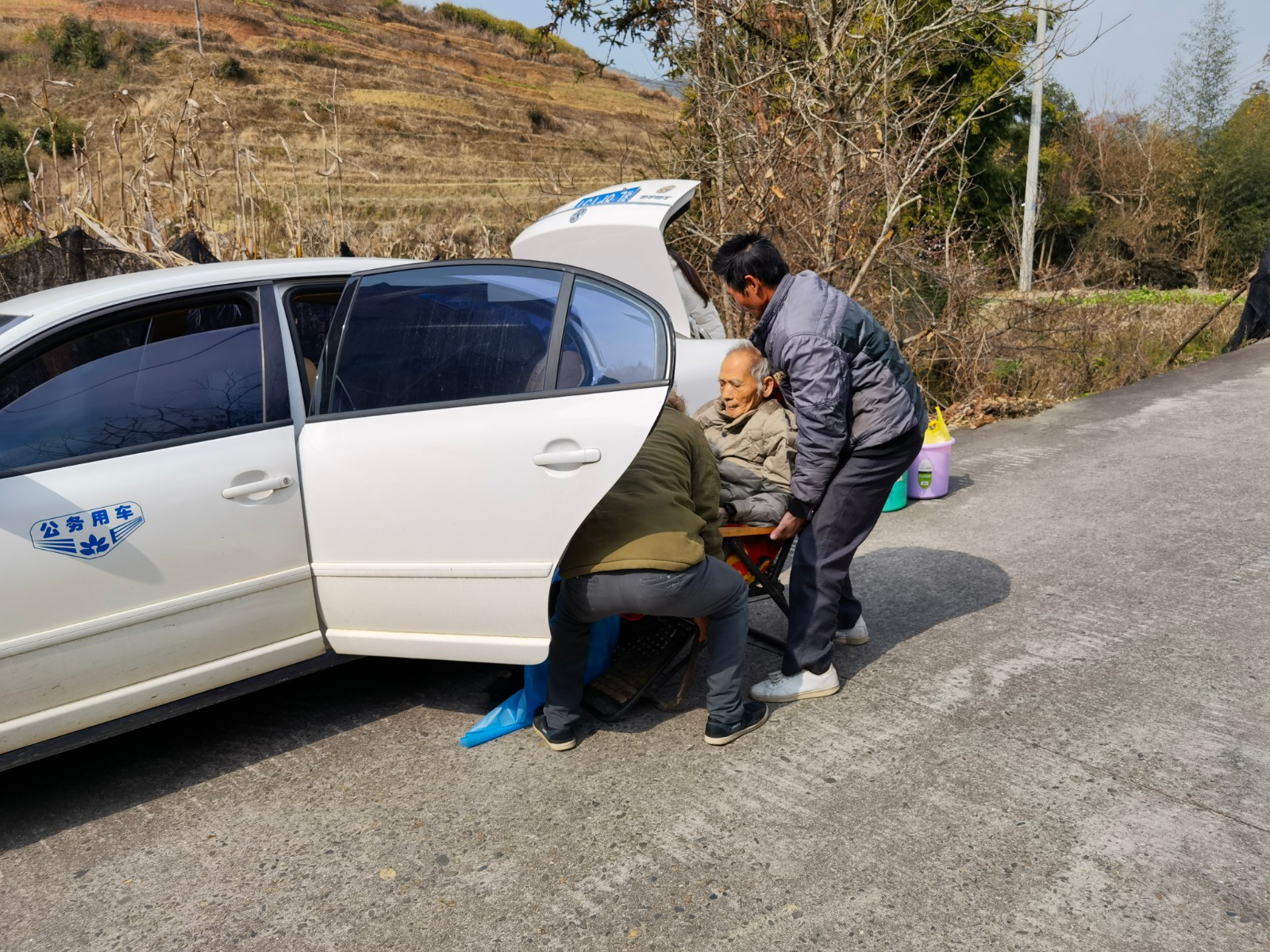 【我为群众办实事】大塘镇：八旬老人患重病，民政救助暖人心