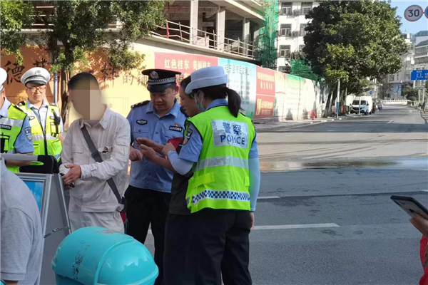 桂东县全面推进“戴帽工程”专项行动工作