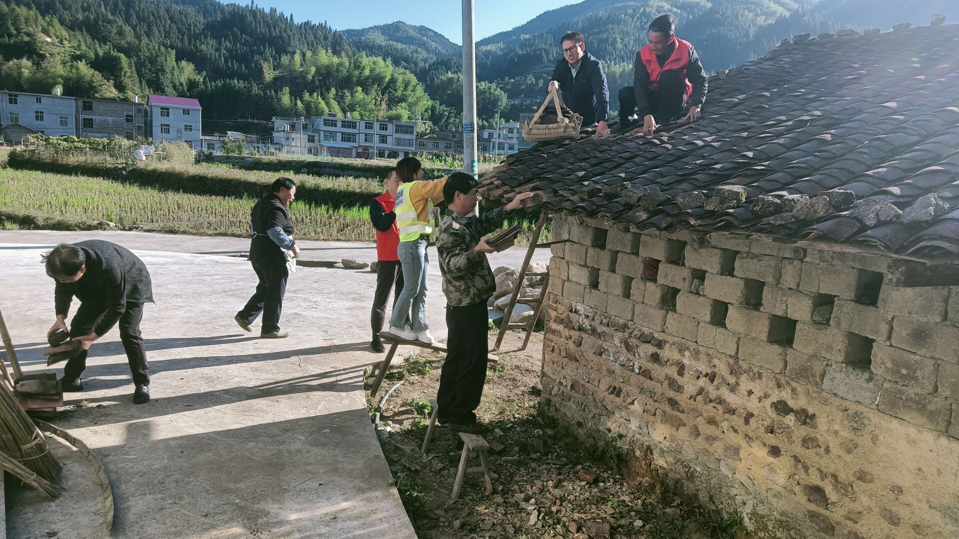 清泉镇：“五有”工作法做深做细做实群众工作