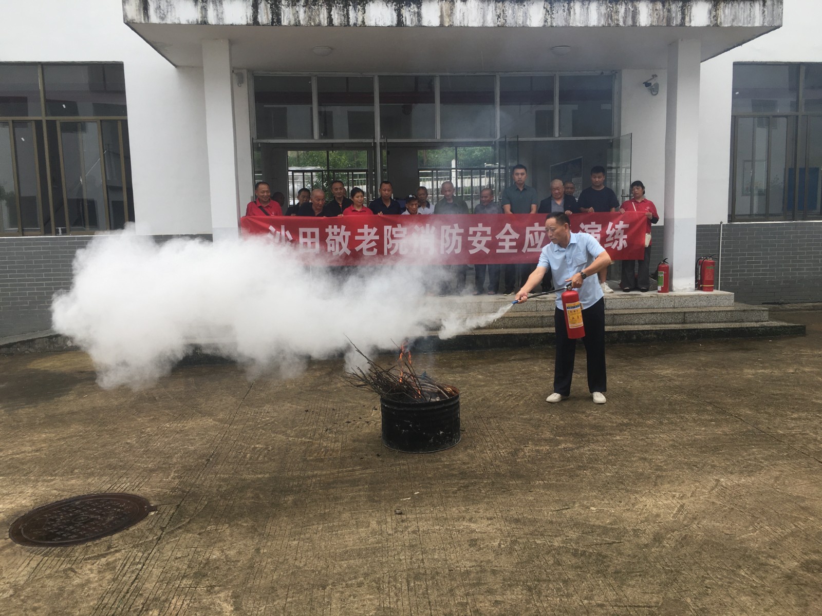 沙田镇：消防安全知识进敬老院
