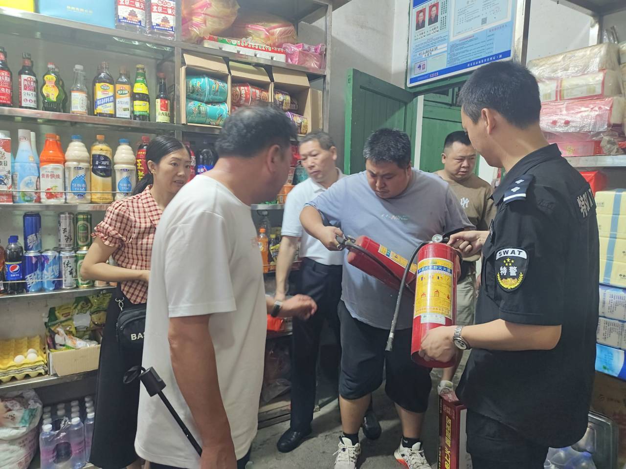 沤江镇开展烟花爆竹“打非治违”专项整治