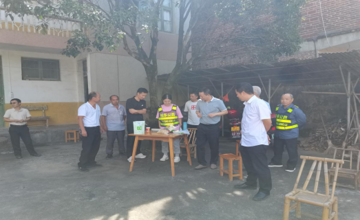 县公路建设养护中心开展交通流量调查