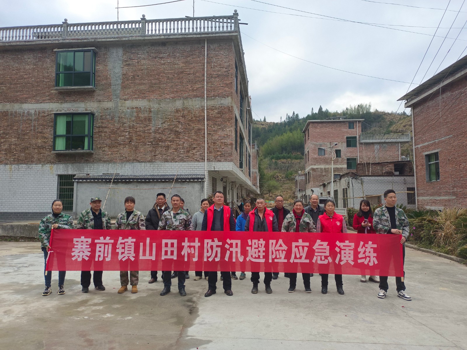 寨前山田：闻“汛”而动 筑牢防汛“安全网”