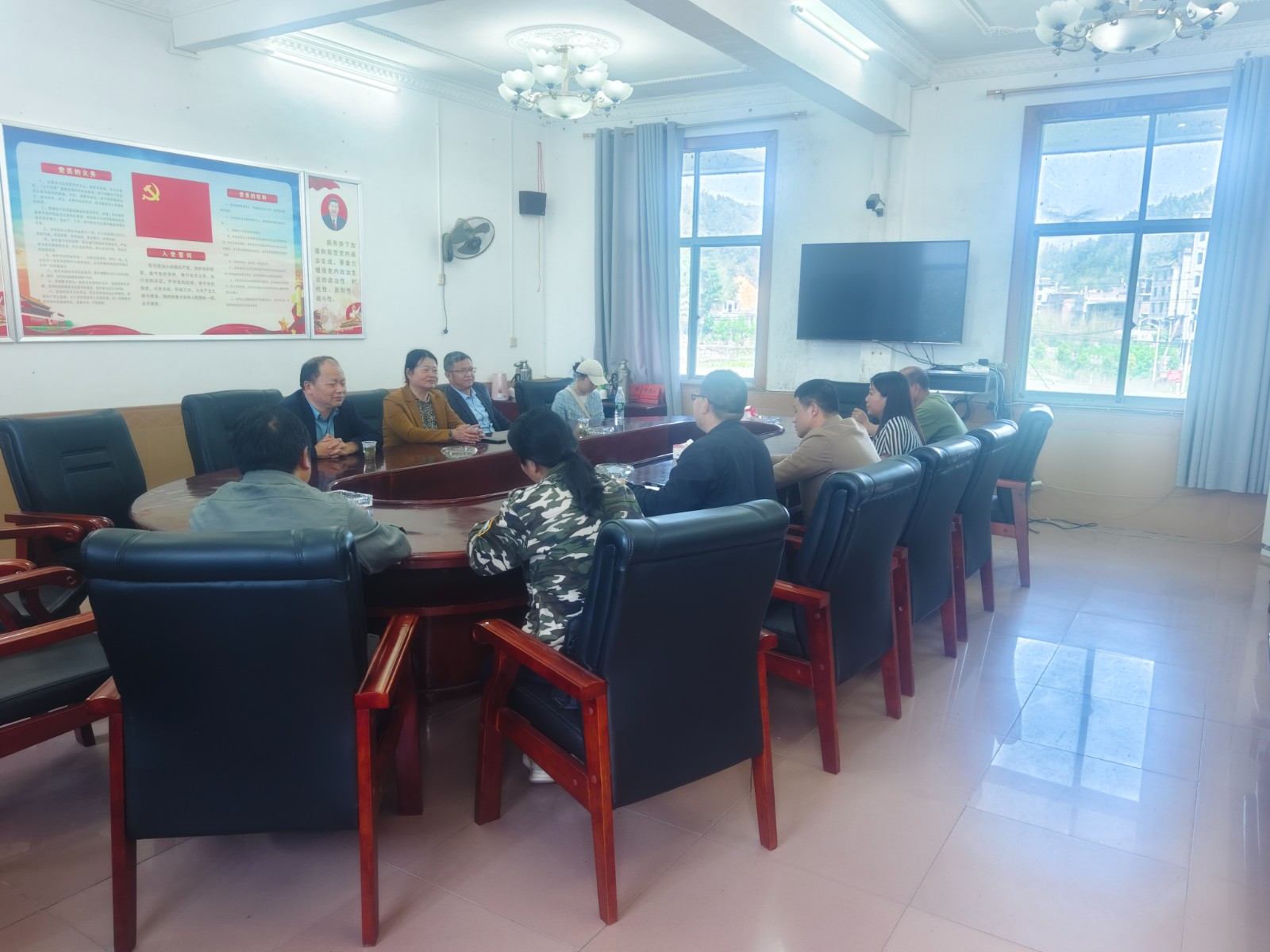 ​新坊乡：一线履职显担当 服务群众见实效
