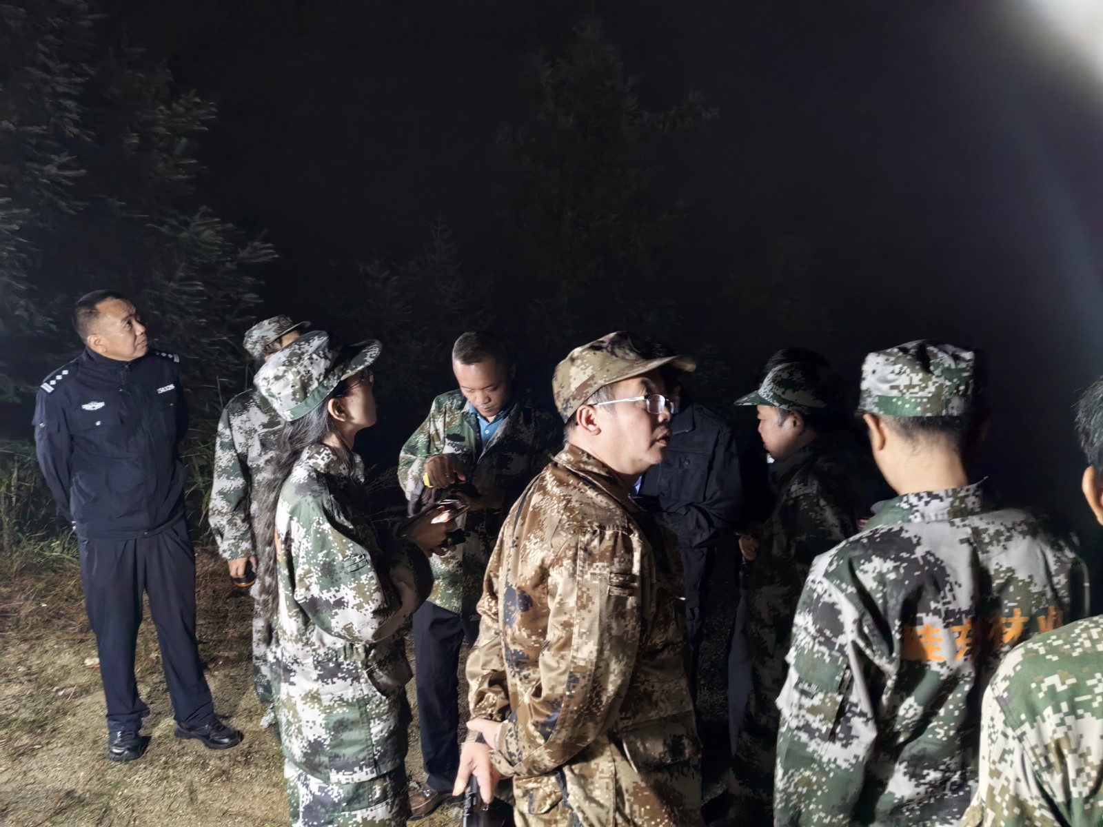 桂东县全力以赴护航候鸟迁飞