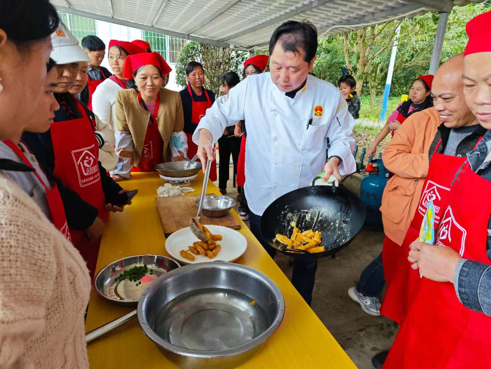 桥头乡举办厨师技能培训 助力美食产业发展